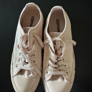 Converse Women's Pastel Pink Sneakers